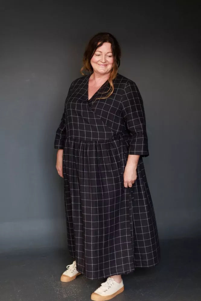 The Etta Dress Pattern - UK Sizes 18-28
