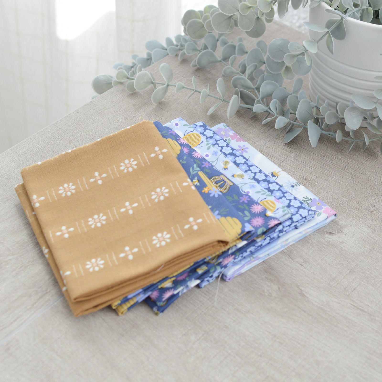Limited Edition Fat Quarter Bundles