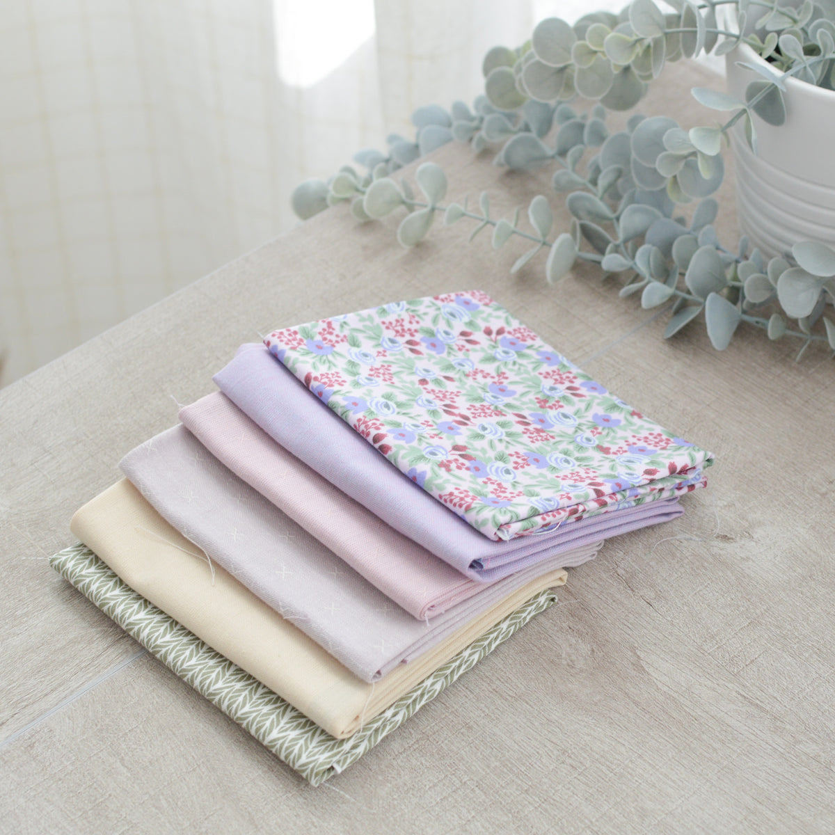 Limited Edition Fat Quarter Bundles