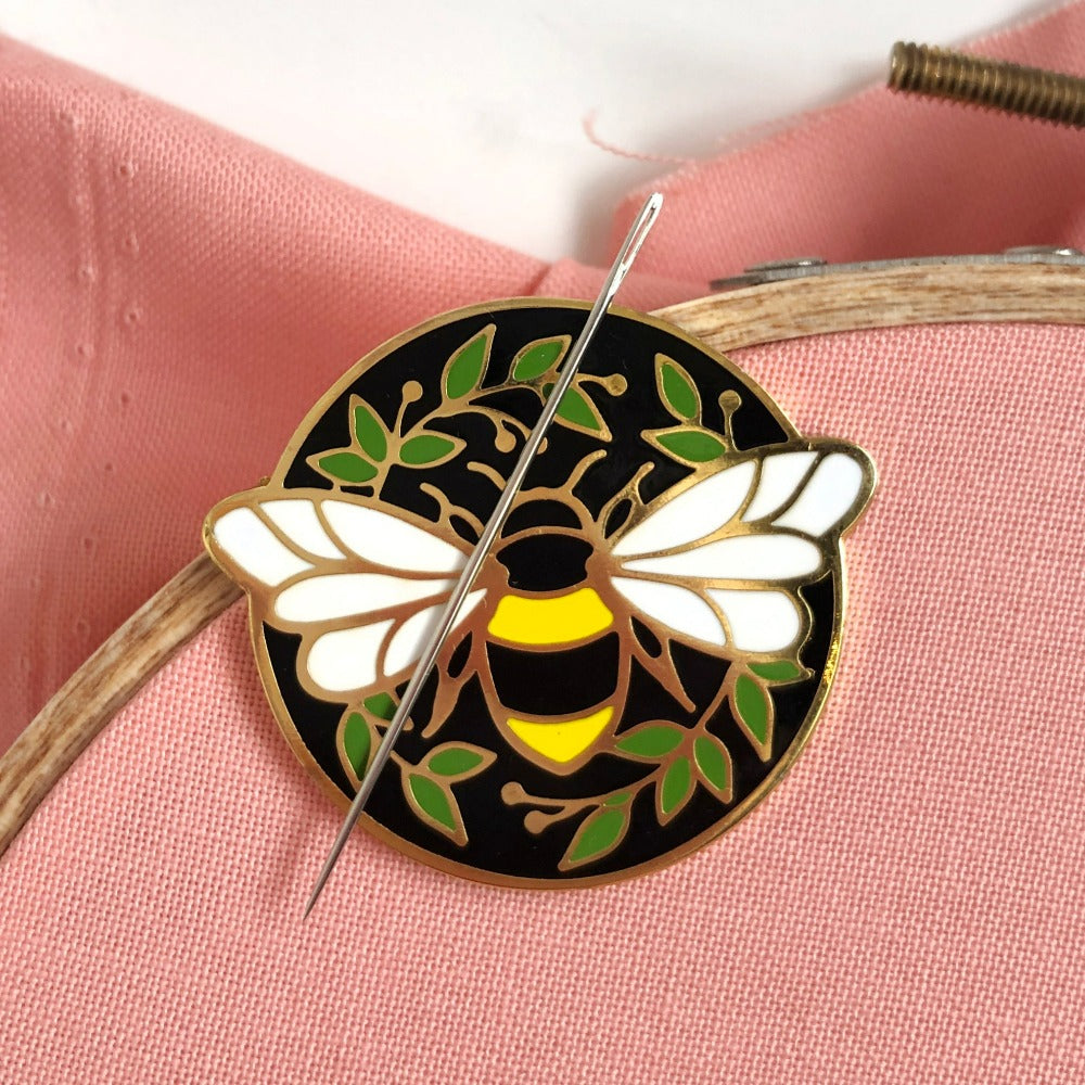 Honey Bee Needle Minder