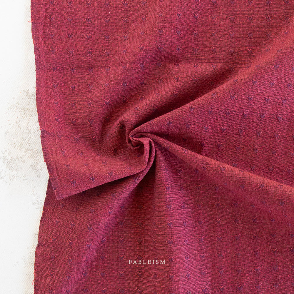 Queen of Hearts - Dobby Hearts - Maraschino