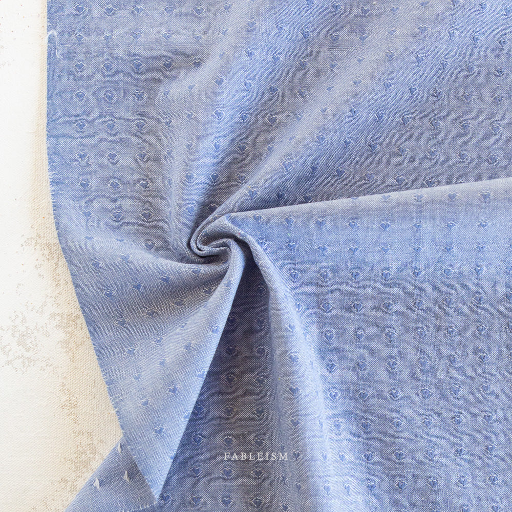 Queen of Hearts - Dobby Hearts - Alice Blue