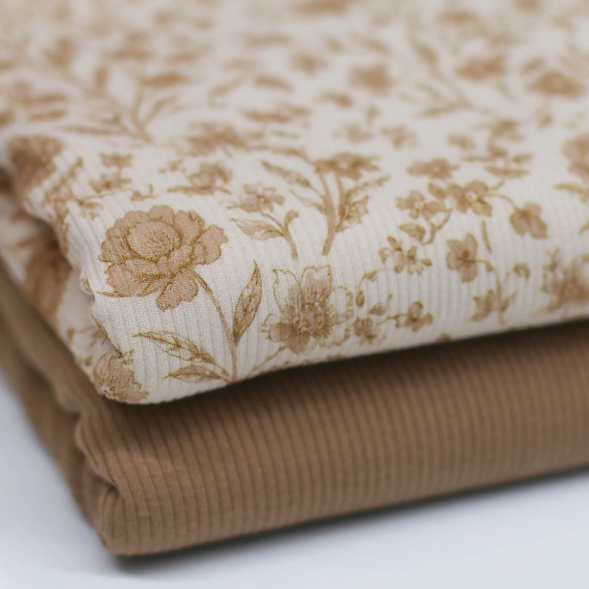 Vintage Flower Beige | Ribbed Knit