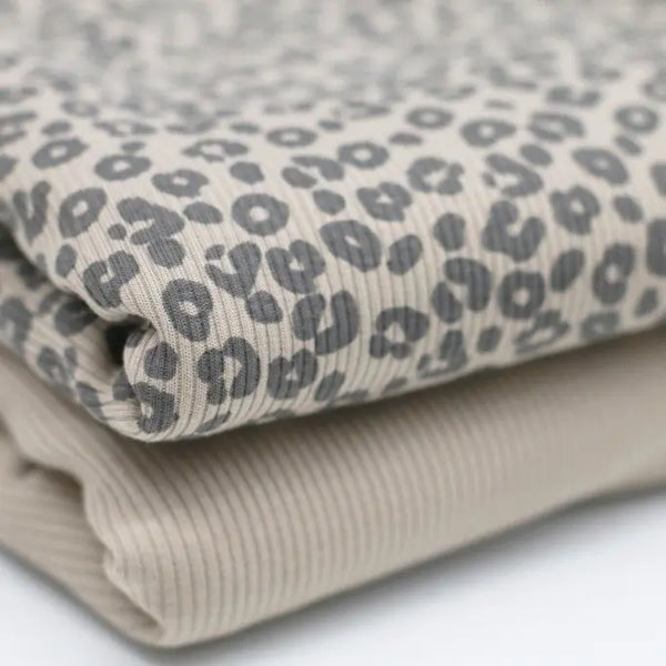 Leopard Print Light Beige | Ribbed Knit - Thread Count Fabrics