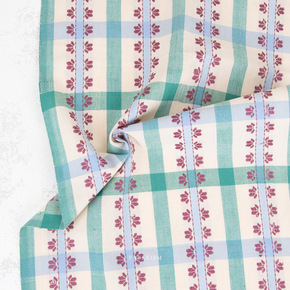 Shadow Hill - Deco Plaid in Seaside