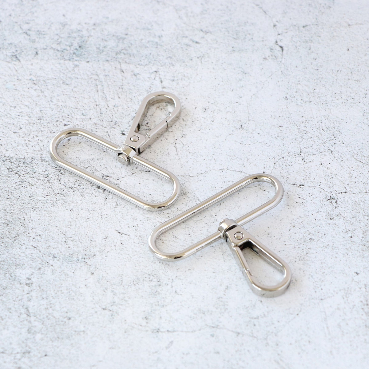 Two Swivel Hooks 2"