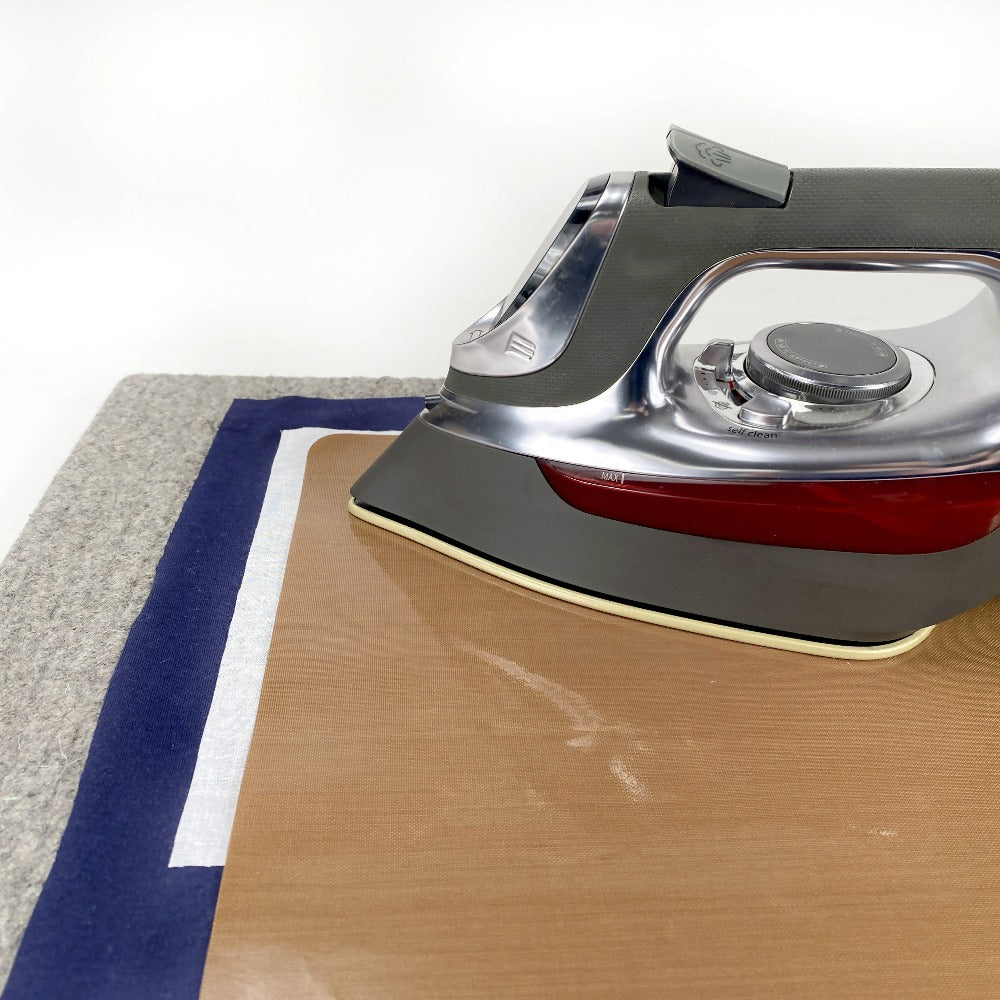 No-Stick Applique Sheet - 14 1/3" x 18 7/8"