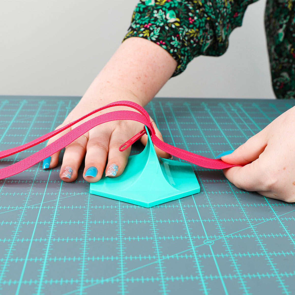 Zipper Jig - Turquoise Limited Edition