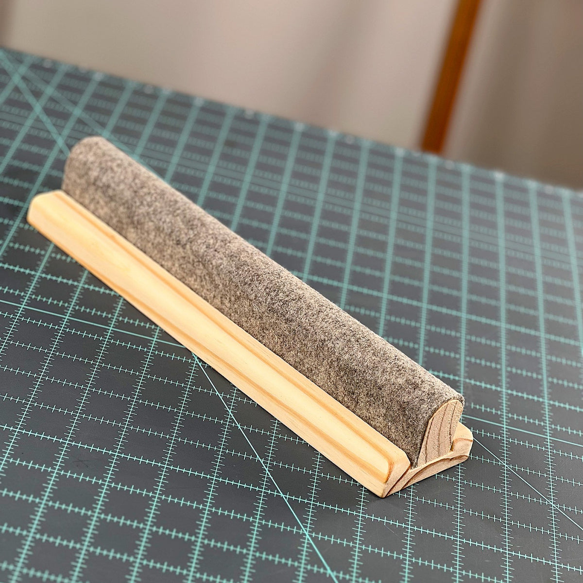 Wool Pressing Bar