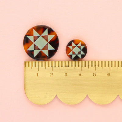 Small Quilt Block Buttons 5/8"
