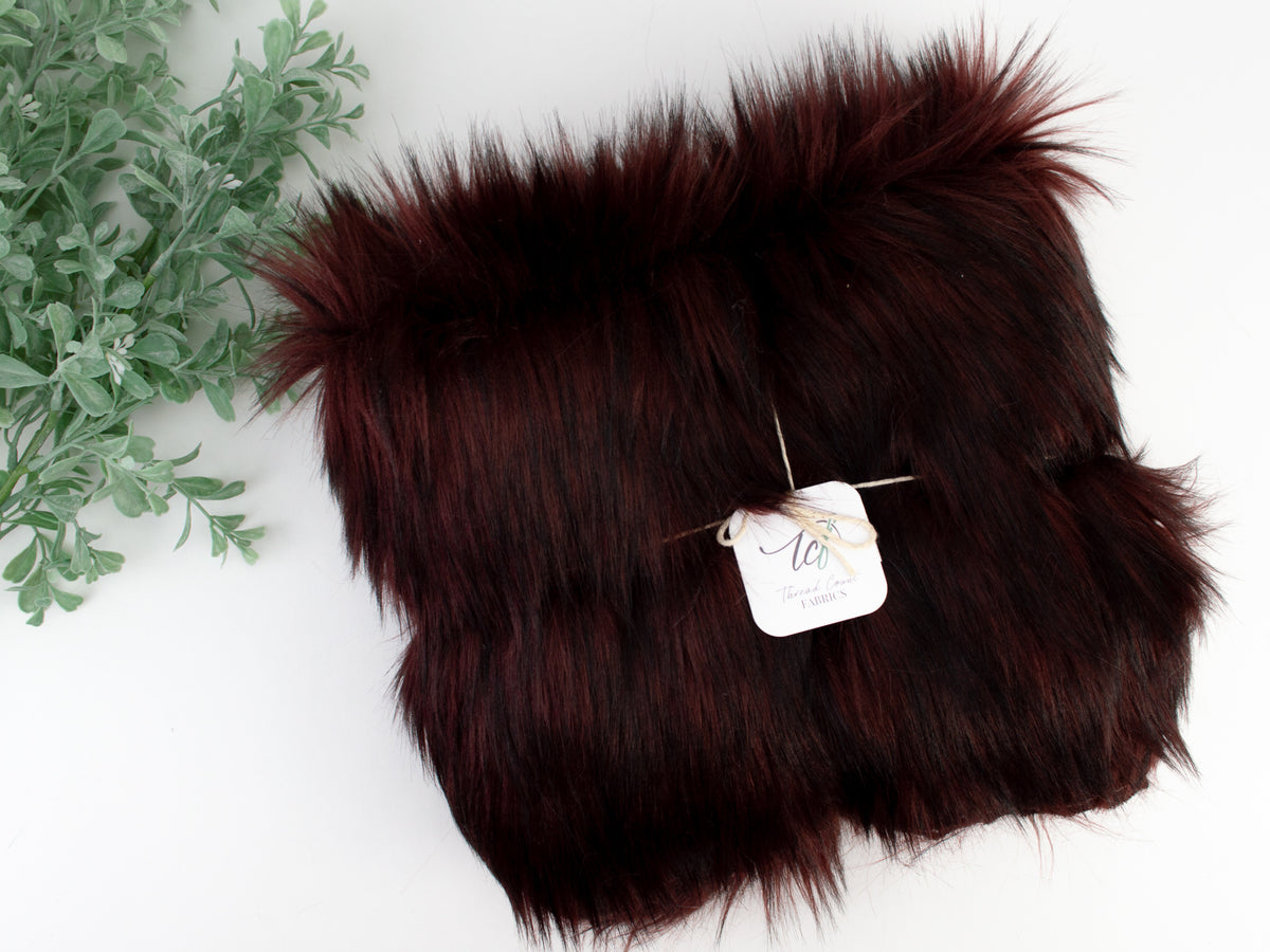 Arctic Husky Fur Burgundy