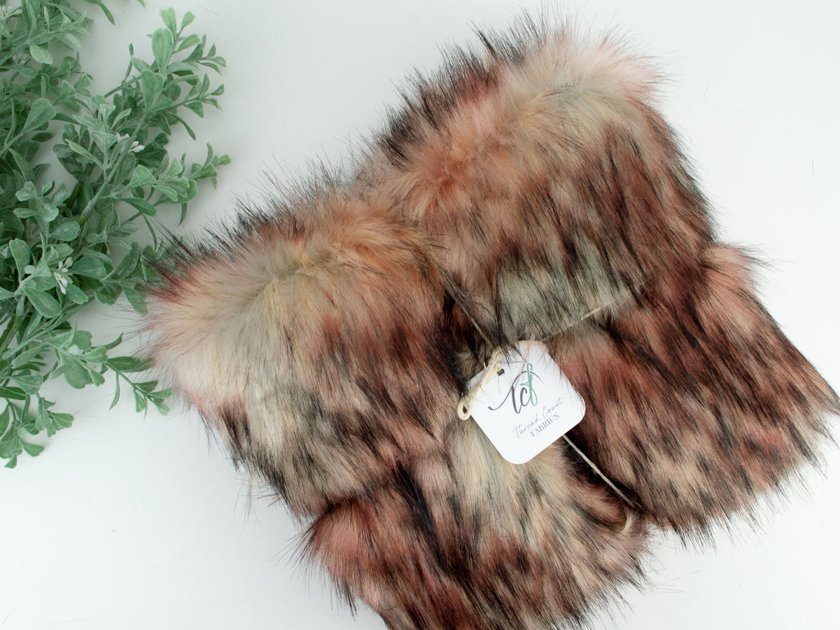 Apollo Wolf Fur Pink