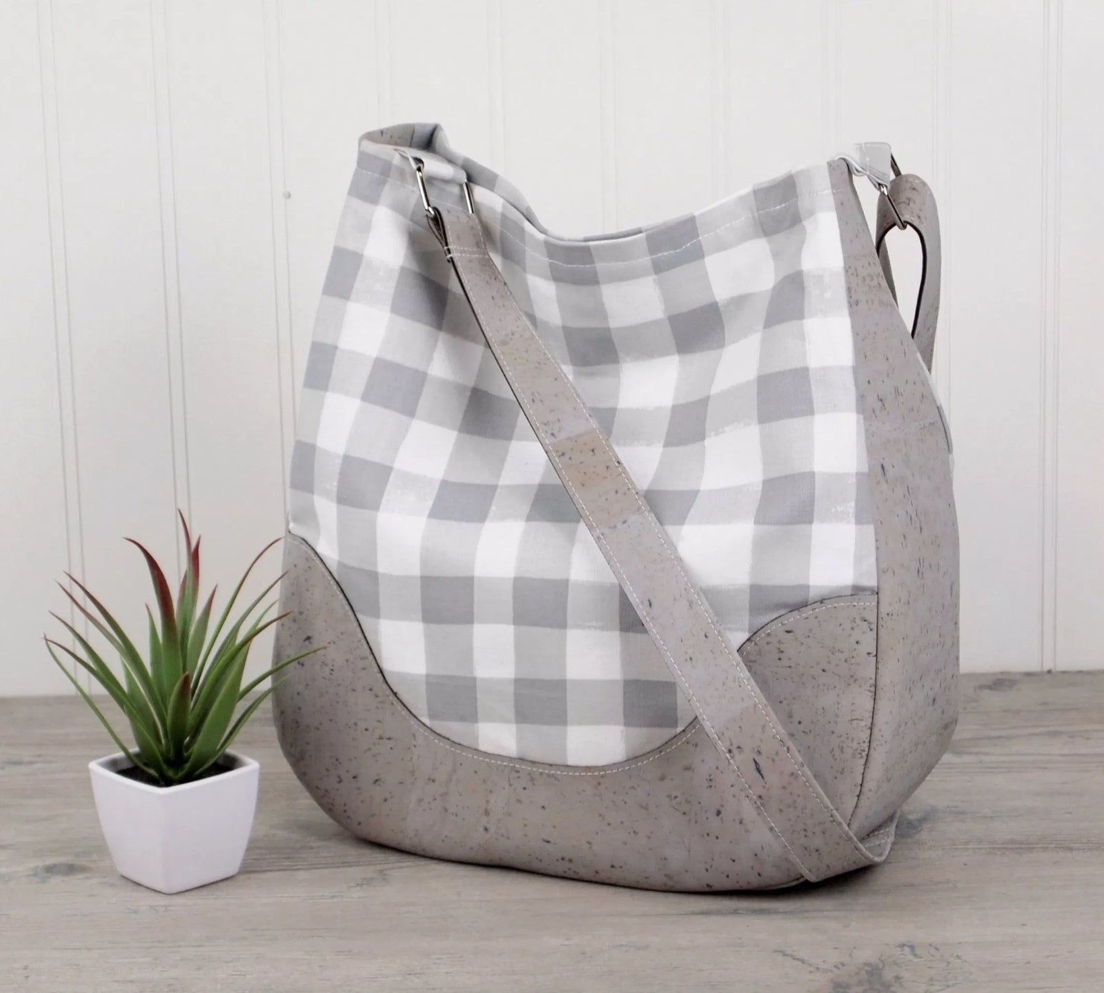 Holly Classic Hobo Bag