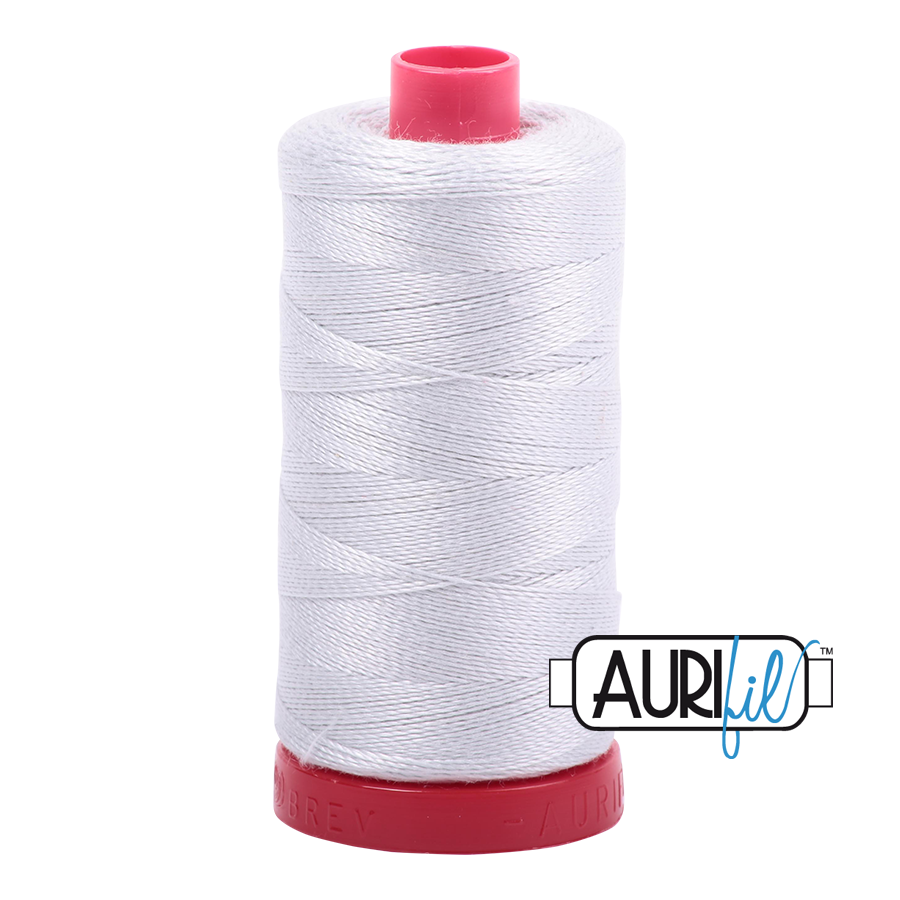 Aurifil 12wt - Dove