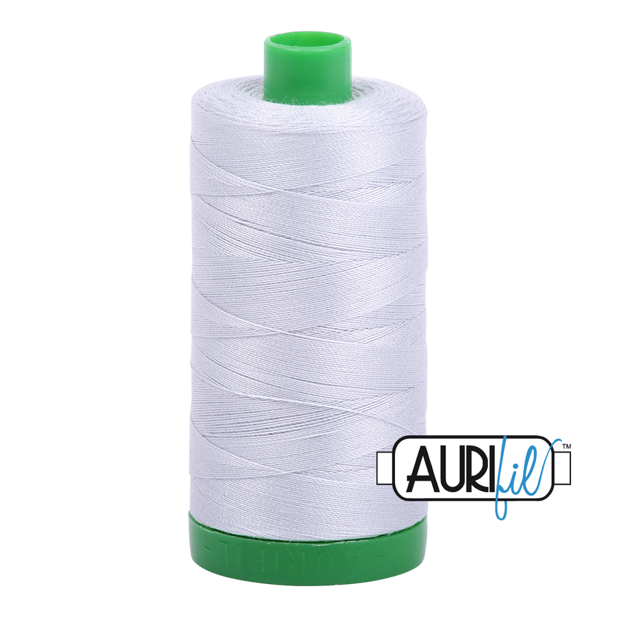 Aurifil 40wt - Dove